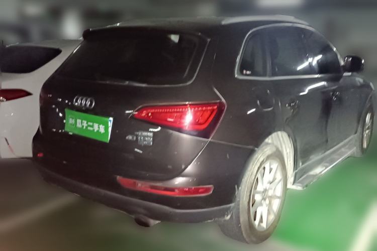 Used Audi Q5 2015 40 TFSI Trendy Edition Rear Right 45 Deg