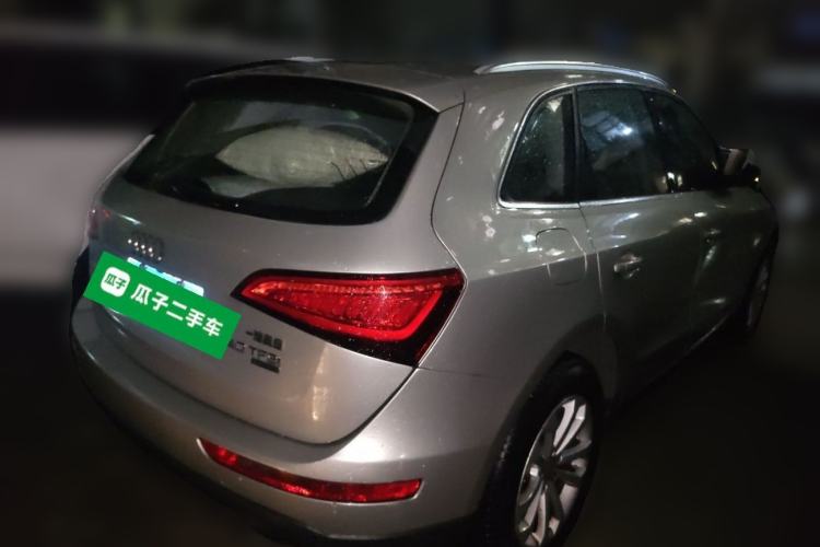 Used Audi Q5 2015 40 TFSI Technology Edition Rear Right 45 Deg