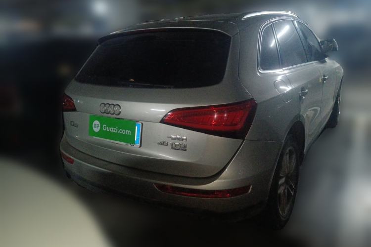 Used Audi Q5 2015 40 TFSI Comfort Model Rear