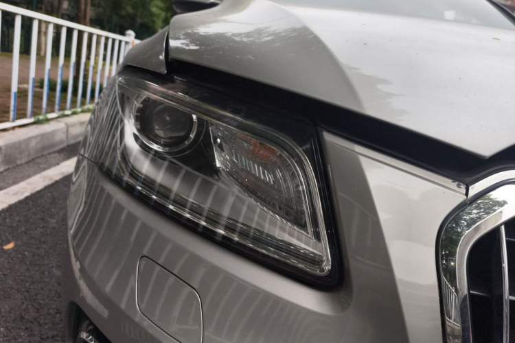 Used Audi Q5 2015 40 TFSI Trendy Edition Right Front Headlight