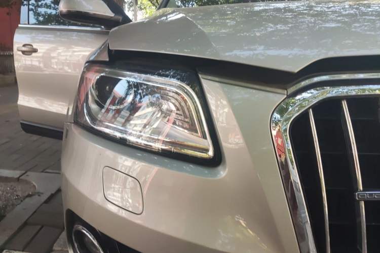 Used Audi Q5 2015 40 TFSI Trendy Edition Right Front Headlight