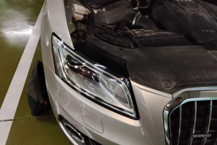 Used Audi Q5 2015 40 TFSI Trendy Edition Right Front Headlight