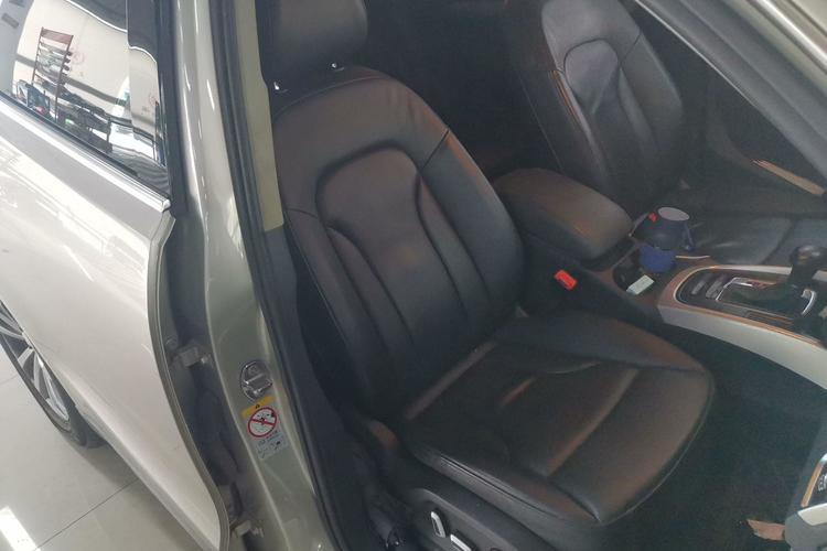 Used Audi Q5 2015 40 TFSI Technology Edition Right Front Seat
