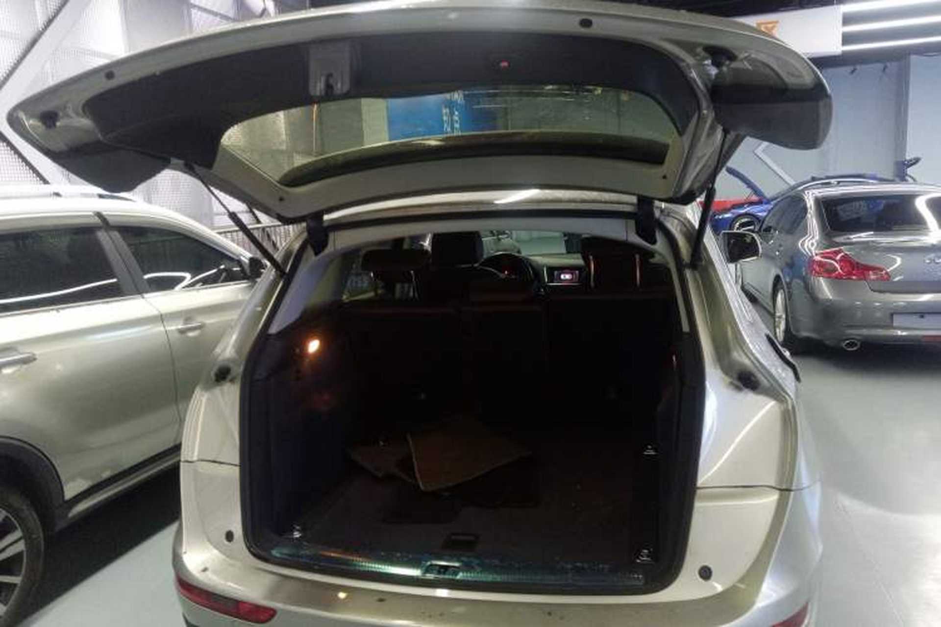 Used Audi Q5 2015 40 TFSI Technology Edition Trunk