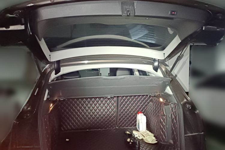 Used Audi Q5 2015 40 TFSI Trendy Edition Trunk
