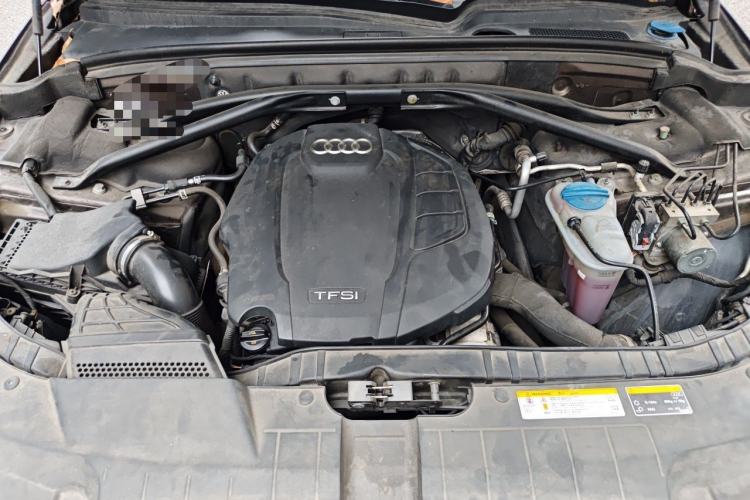 Used Audi Q5 2015 40 TFSI Trendy Edition Engine Bay
