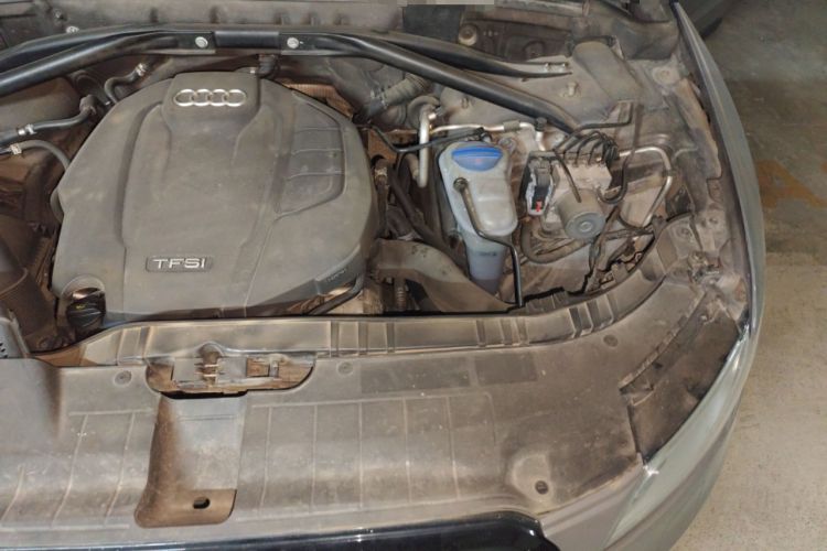 Used Audi Q5 2015 40 TFSI Trendy Edition Engine Bay Left