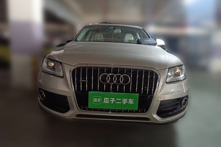 Used Audi Q5 2015 40 TFSI Comfort Model Front