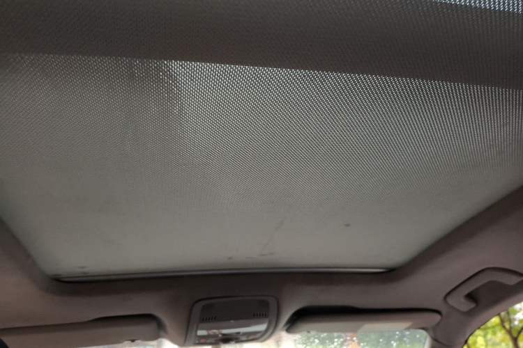 Used Audi Q5 2015 40 TFSI Comfort Model Headliner
