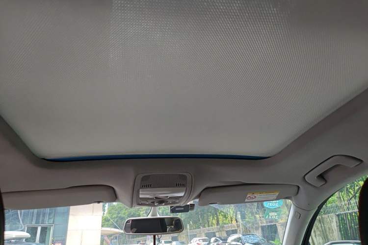 Used Audi Q5 2015 40 TFSI Trendy Edition Headliner