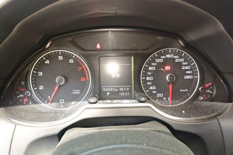 Used Audi Q5 2015 40 TFSI Trendy Edition Instrument Cluster