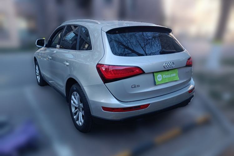 Used Audi Q5 2015 40 TFSI Technology Edition Rear Left 45 Deg