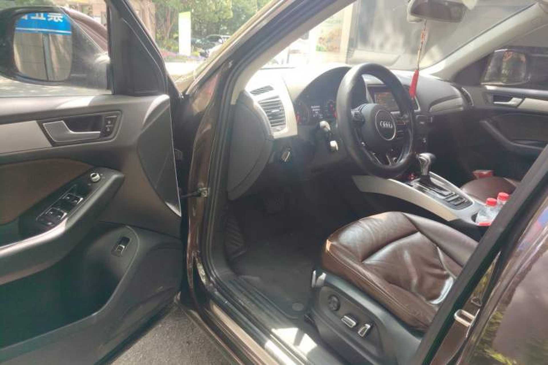 Used Audi Q5 2015 40 TFSI Technology Edition Driver Seat