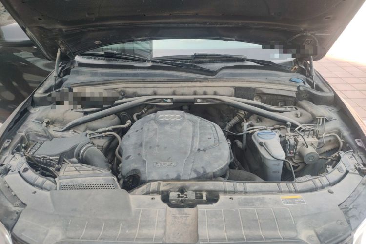 Used Audi Q5 2015 40 TFSI Trendy Edition Engine Bay