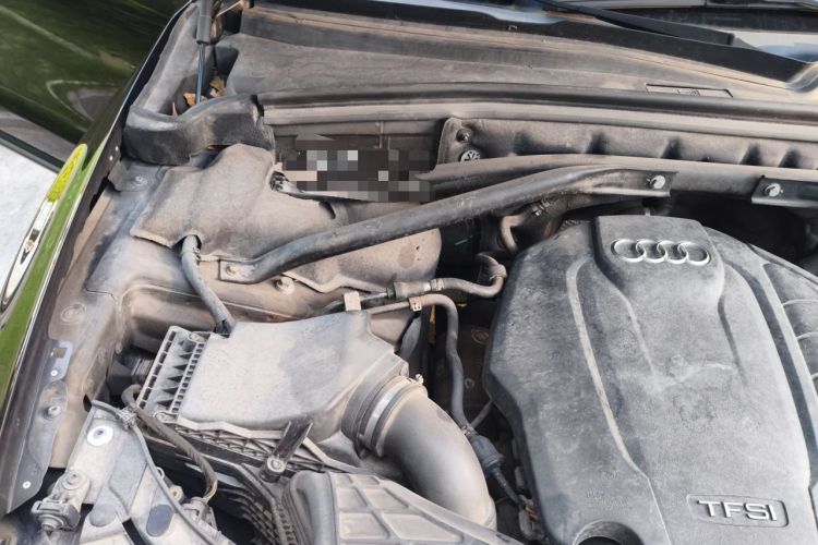 Used Audi Q5 2015 40 TFSI Technology Edition Engine Bay Right