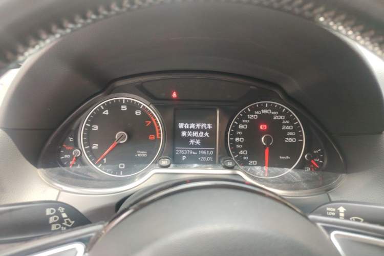 Used Audi Q5 2015 40 TFSI Technology Edition Instrument Cluster
