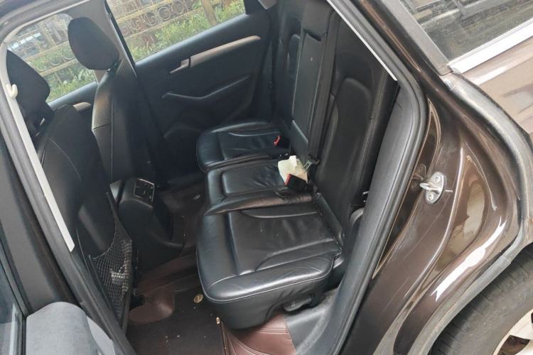 Used Audi Q5 2015 40 TFSI Technology Edition Left Rear Seat