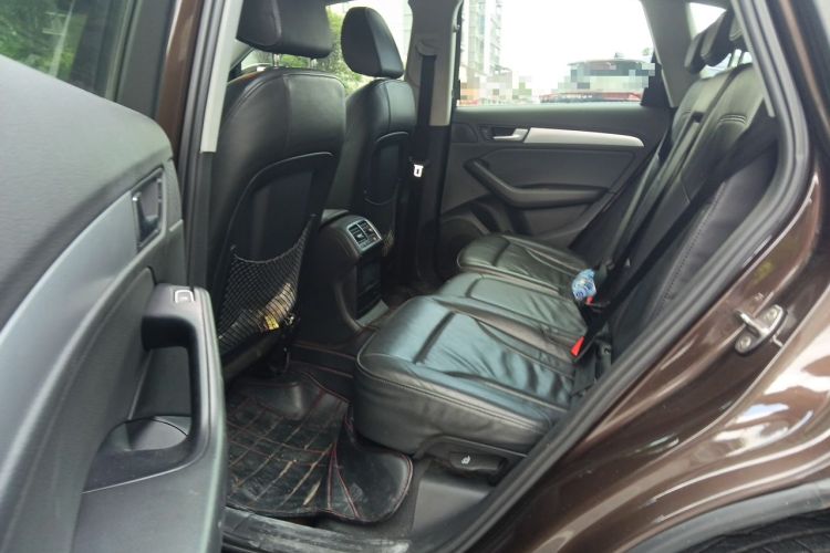 Used Audi Q5 2015 40 TFSI Technology Edition Left Rear Seat