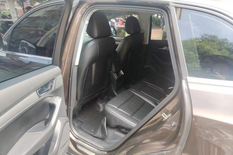 Used Audi Q5 2015 40 TFSI Technology Edition Left Rear Seat