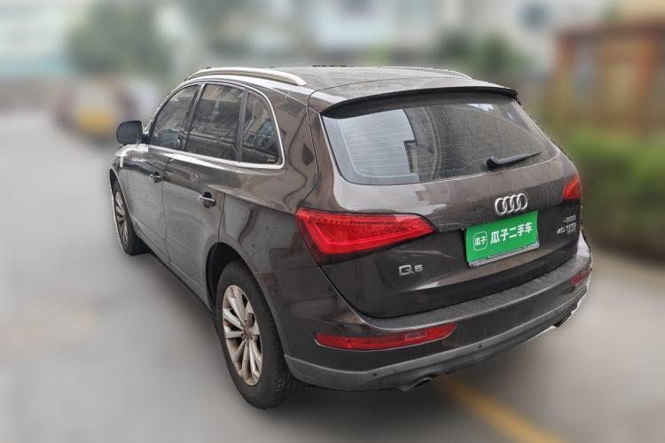 Used Audi Q5 2015 40 TFSI Technology Edition Rear Left 45 Deg