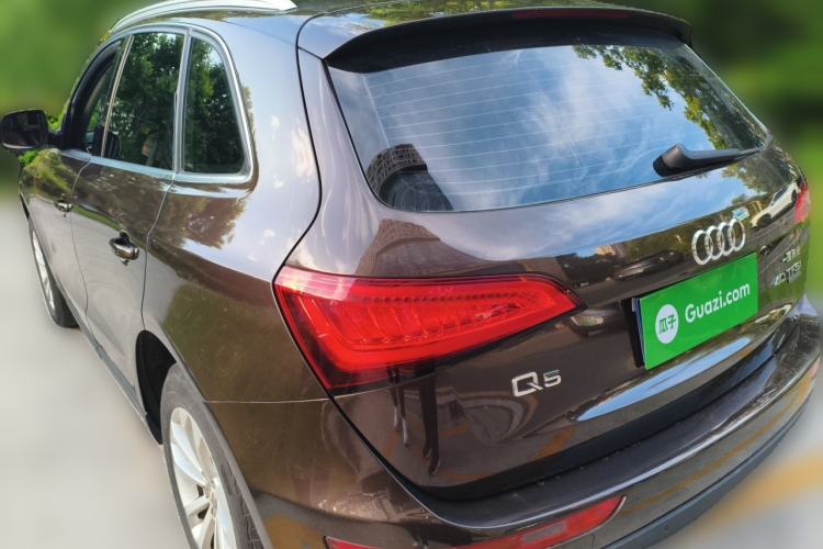 Used Audi Q5 2015 40 TFSI Technology Edition Rear Left 45 Deg