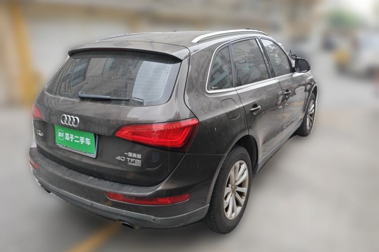 Used Audi Q5 2015 40 TFSI Technology Edition Rear Right 45 Deg