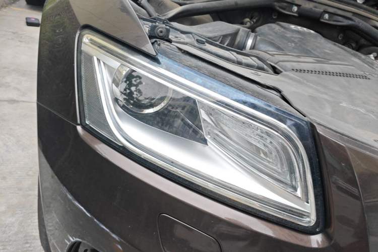 Used Audi Q5 2015 40 TFSI Technology Edition Right Front Headlight