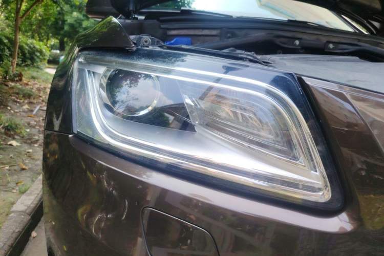 Used Audi Q5 2015 40 TFSI Technology Edition Right Front Headlight