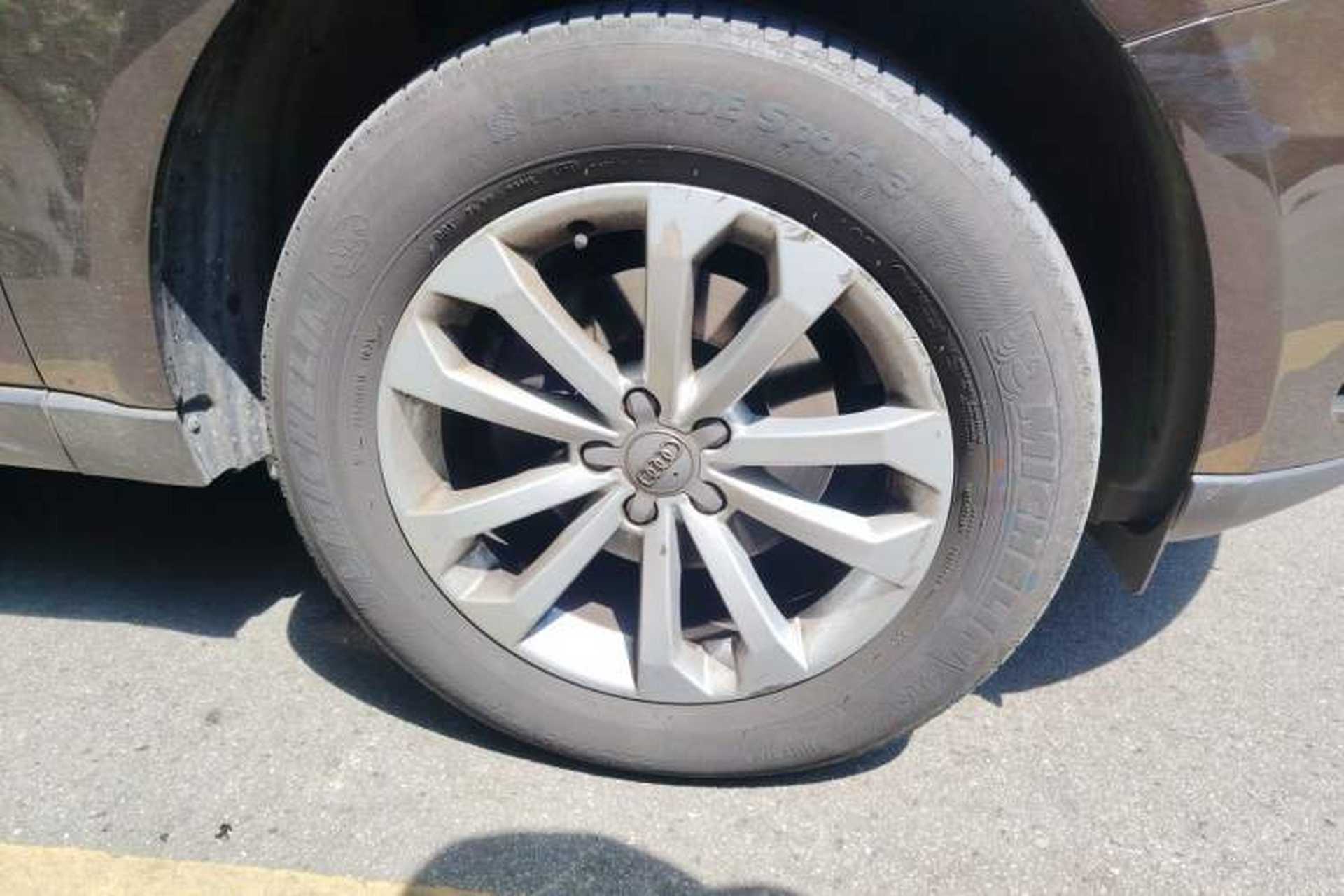 Used Audi Q5 2015 40 TFSI Technology Edition Right Front Wheel Hub