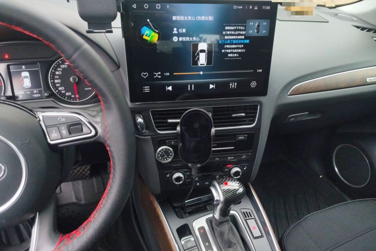 Used Audi Q5 2015 40 TFSI Comfort Model Audio And AC Panel