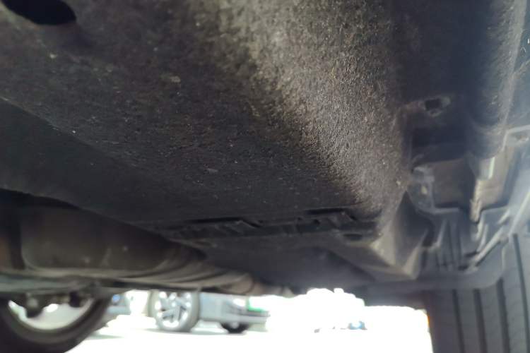 Used Audi Q5 2015 40 TFSI Comfort Model Chassis Front Left