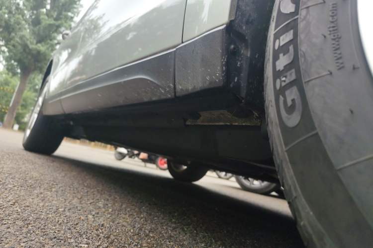 Used Audi Q5 2015 40 TFSI Comfort Model Chassis Front Right