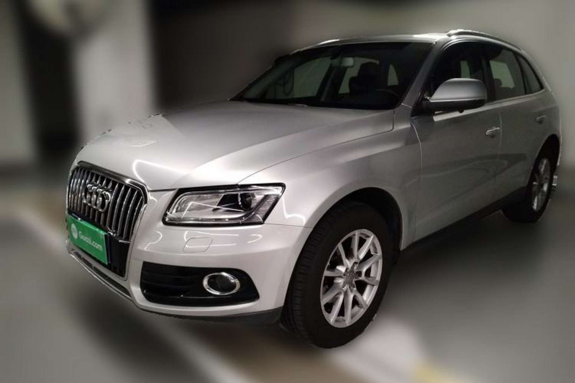 Used Audi Q5 2015 40 TFSI Trendy Edition Front Left 45 Deg