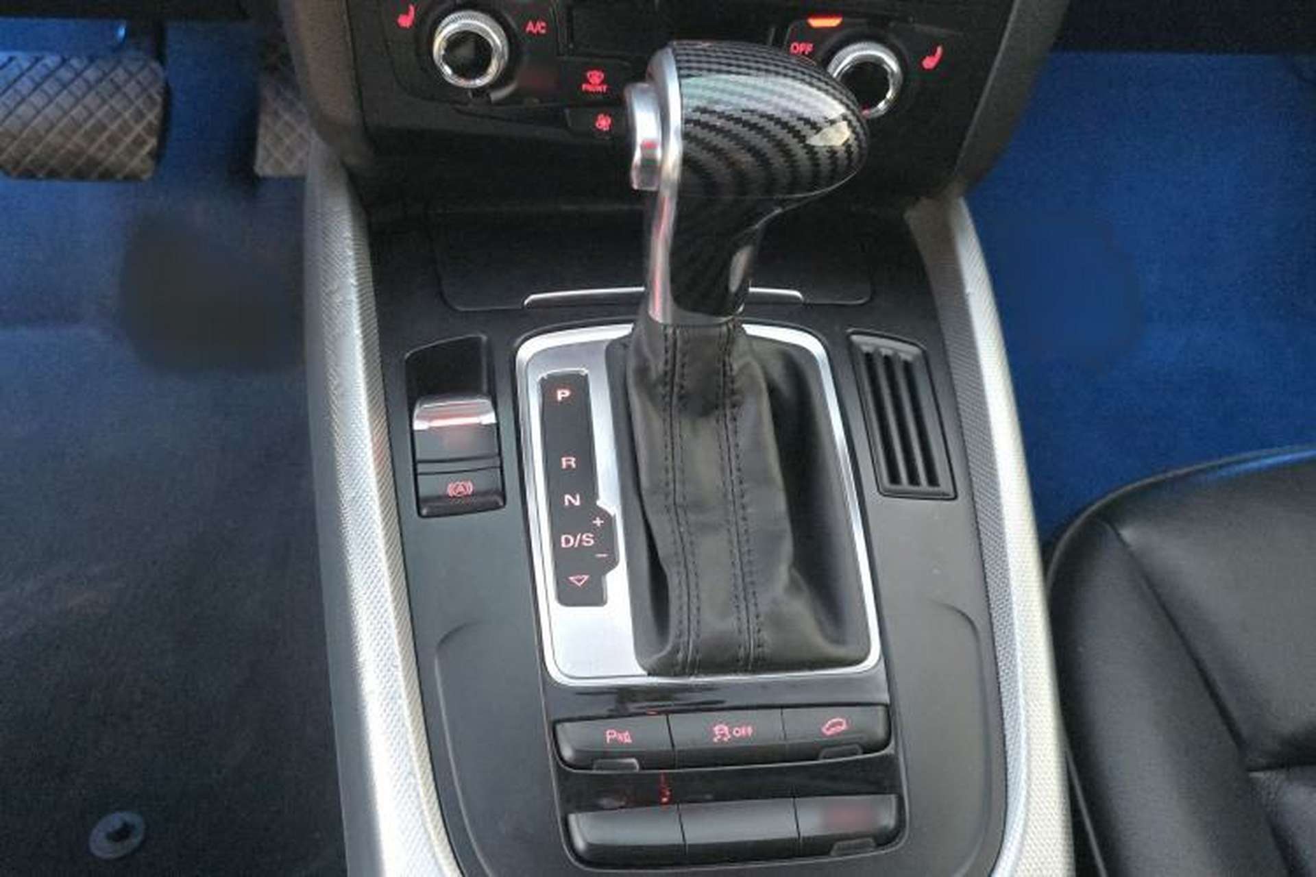 Used Audi Q5 2015 40 TFSI Technology Edition Gear Lever