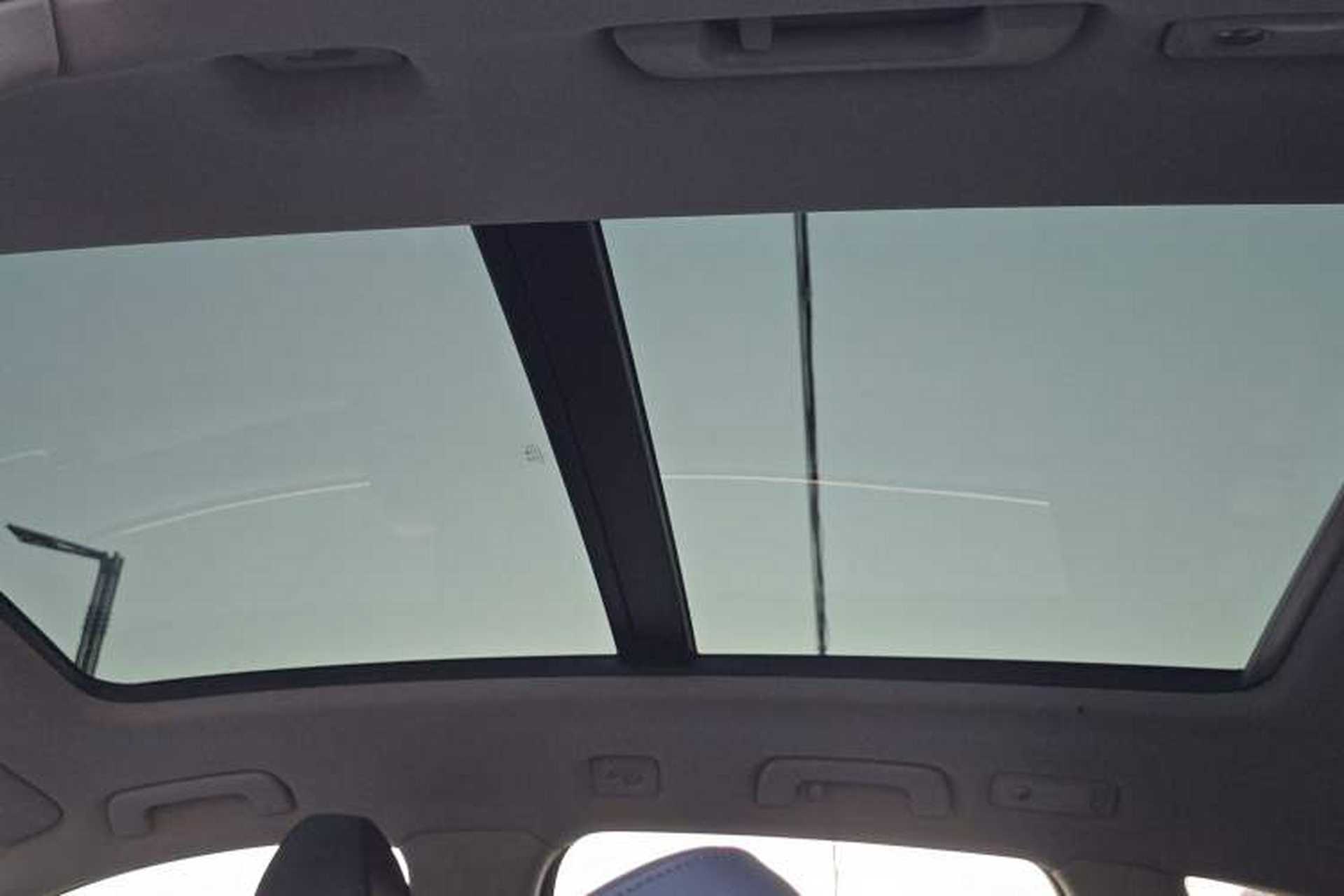 Used Audi Q5 2015 40 TFSI Technology Edition Headliner