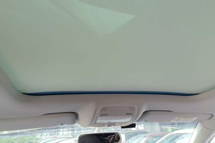 Used Audi Q5 2015 40 TFSI Comfort Model Headliner