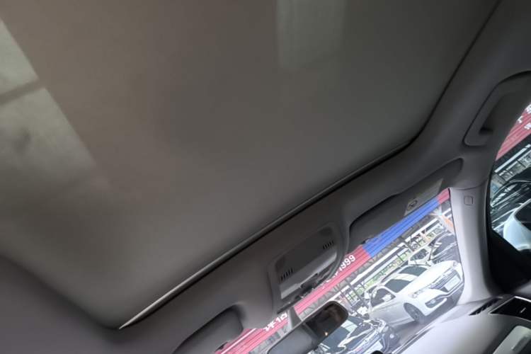 Used Audi Q5 2015 40 TFSI Technology Edition Headliner