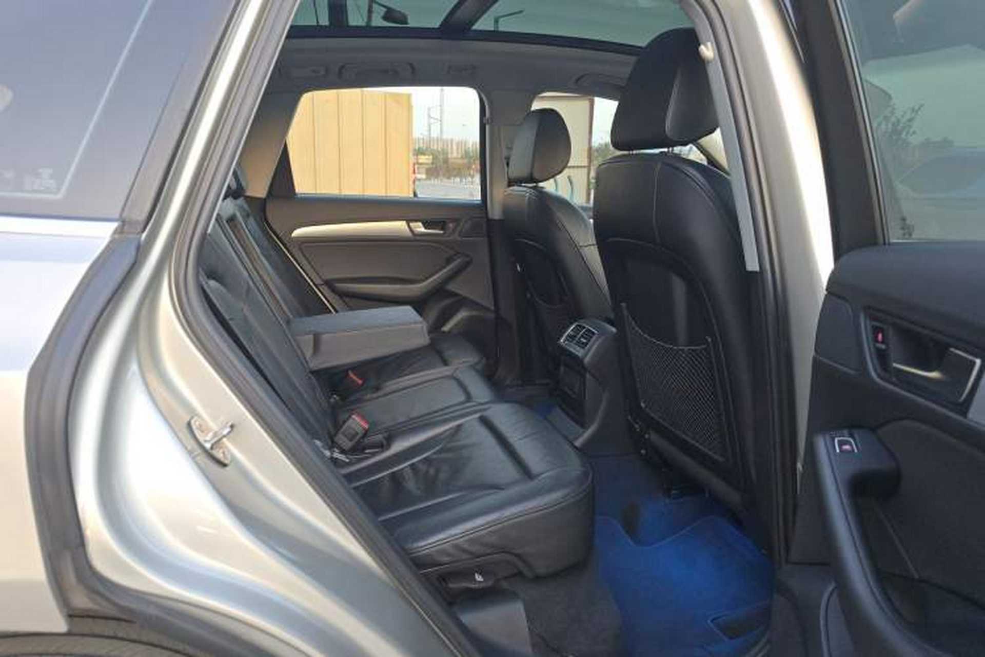Used Audi Q5 2015 40 TFSI Technology Edition Interior 4