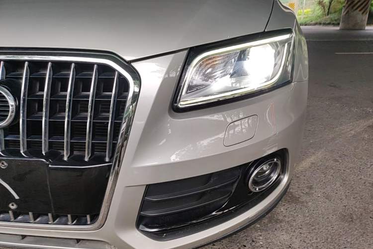 Used Audi Q5 2015 40 TFSI Trendy Edition Left Front Headlight