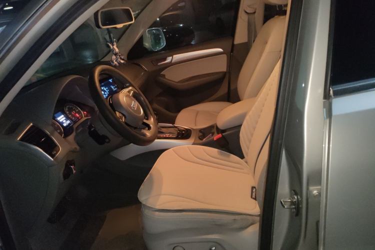 Used Audi Q5 2015 40 TFSI Technology Edition Left Front Seat