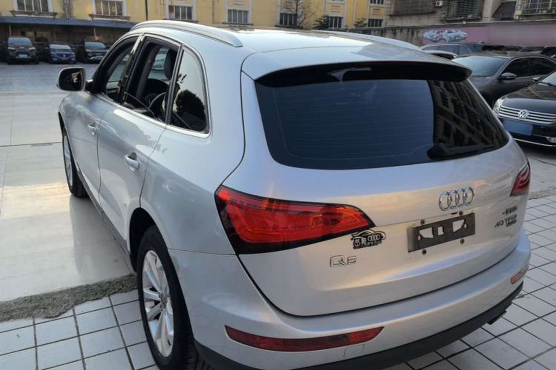 Used Audi Q5 2015 40 TFSI Technology Edition Rear Left 45 Deg