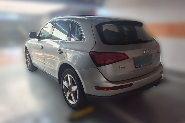 Used Audi Q5 2015 40 TFSI Technology Edition Rear Left 45 Deg