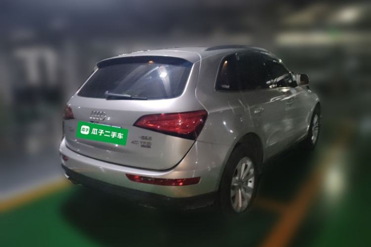 Used Audi Q5 2015 40 TFSI Technology Edition Rear Right 45 Deg