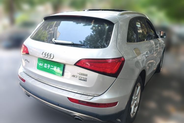 Used Audi Q5 2015 40 TFSI Comfort Model Rear Right 45 Deg