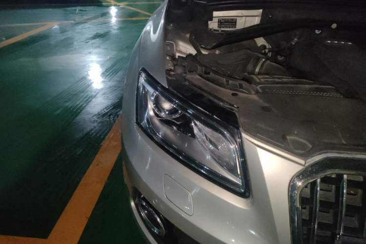 Used Audi Q5 2015 40 TFSI Technology Edition Right Front Headlight