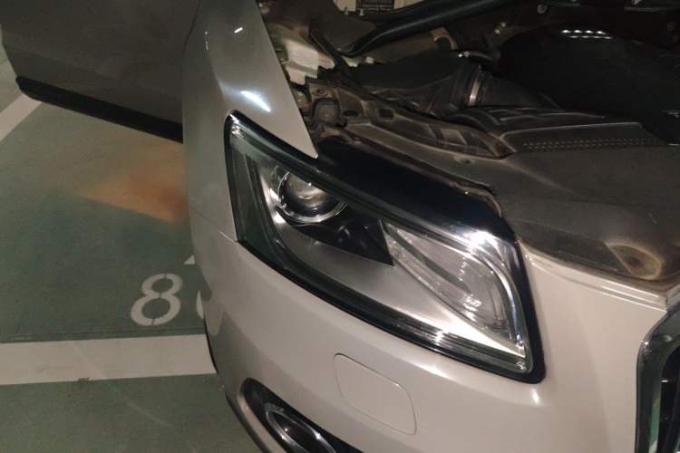 Used Audi Q5 2015 40 TFSI Technology Edition Right Front Headlight