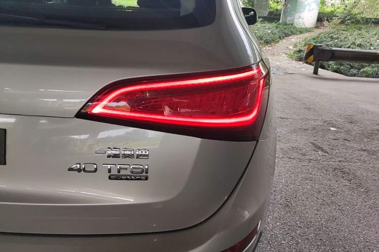 Used Audi Q5 2015 40 TFSI Trendy Edition Right Rear Taillight