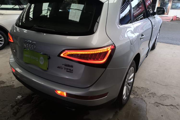 Used Audi Q5 2015 40 TFSI Technology Edition Right Rear Taillight