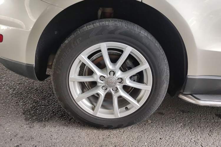 Used Audi Q5 2015 40 TFSI Trendy Edition Right Rear Wheel Hub