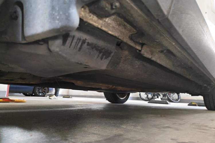 Used Audi Q5 2015 40 TFSI Comfort Model Chassis Front Left